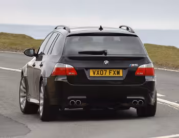 BMW M5 Touring [UK-spec] (E61) '03.2007–02.2010
