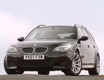 BMW M5 Touring [UK-spec] (E61) '03.2007–02.2010