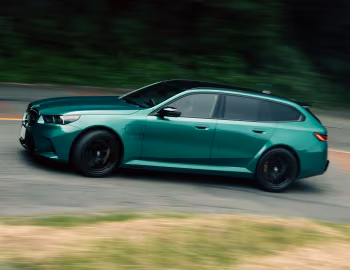 BMW M5 Touring [Japan] (G99) '2025–pr.