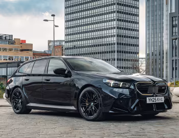 BMW M5 Touring [UK-spec] (G99) '2025–pr.