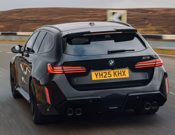 BMW M5 Touring [UK-spec] (G99) '2025–pr.