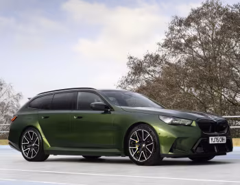 BMW M5 Touring Individual [UK-spec] (G99) '2025–pr.