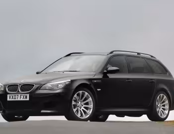 BMW M5 Touring [UK-spec] (E61) '03.2007–02.2010