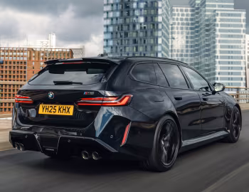 BMW M5 Touring [UK-spec] (G99) '2025–pr.
