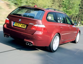 BMW M5 Touring [UK-spec] (E61) '03.2007–02.2010