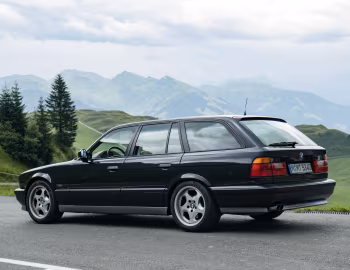 BMW M5 Touring [Worldwide] (E34) '03.1992–05.1994