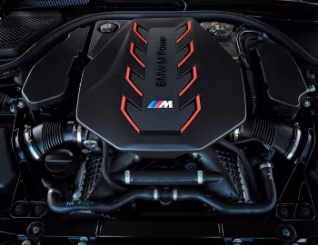 Bajo el capó BMW M5 Touring [Worldwide] (G99) '2024–pr.