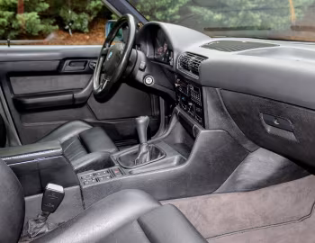 Інтэр'ер 1993–94 BMW M5 Touring [North America] (E34) '1992–05.1994