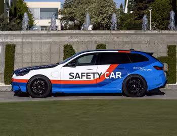 BMW M5 Touring Real Madrid Safety Car (G99) '2025