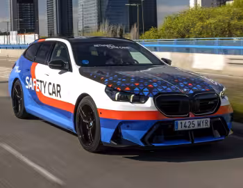 BMW M5 Touring Real Madrid Safety Car (G99) '2025