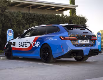 BMW M5 Touring Real Madrid Safety Car (G99) '2025
