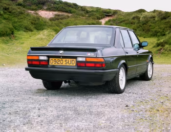BMW M5 [UK-spec] (E28) '03.1986–11.1987