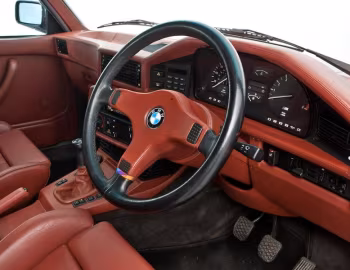 Panel frontal BMW M5 [UK-spec] (E28) '03.1986–11.1987