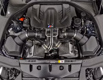 Bajo el capó 2013–15 BMW M6 Cabrio [North America] (F12) '02.2012–02.2015