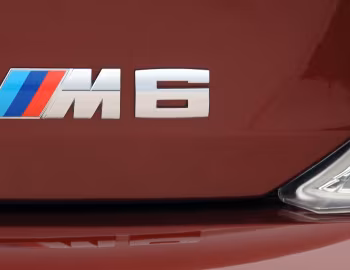 BMW M6 Coupe [UK-spec] (E63) '09.2005–06.2010