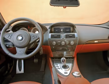Інтэр'ер BMW M6 Coupe [Worldwide] (E63) '03.2005–07.2010