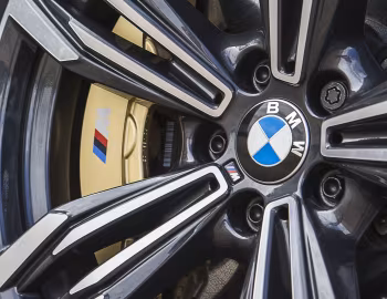 BMW M6 Gran Coupé [UK-spec] (F06) '03.2015–05.2018