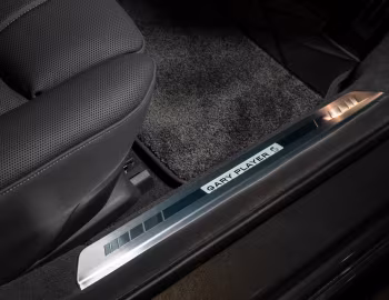Interior BMW M760e xDrive "Gary Player Signature" (G70) '10.2025