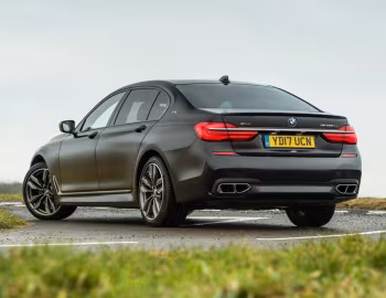 BMW M760Li xDrive [UK-spec] (G12) '2017–19
