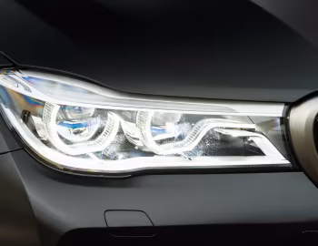 BMW M760Li xDrive [UK-spec] (G12) '2017–19