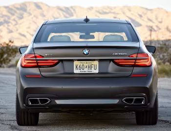 2017–19 BMW M760i xDrive [North America] (G11) '2017–19