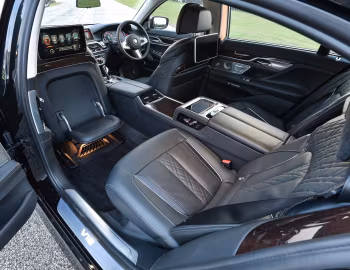 Interior BMW M760Li xDrive [South Africa] (G12) '2017–19