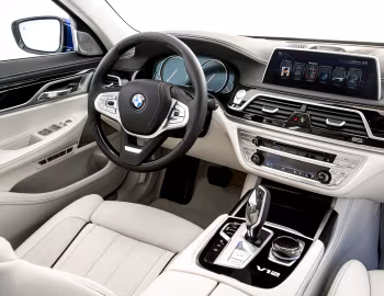 Panel frontal BMW M760Li xDrive V12 Pure Excellence Individual [Worldwide] (G12) '2016–19