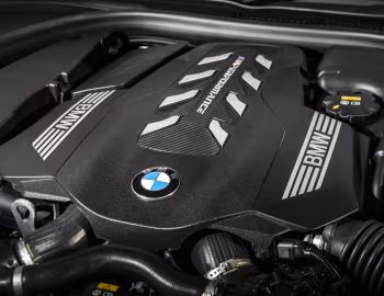Bajo el capó BMW M850i xDrive Cabrio [Australia] (G14) '2019–22