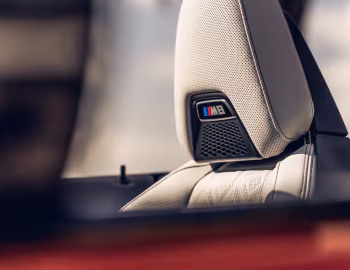Interior BMW M8 Competition Cabrio [UK-spec] (F91) '2019–22