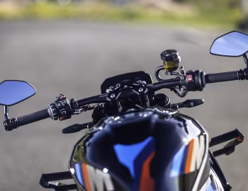 Panel frontal BMW M 1000 R M Competition '2024–pr.