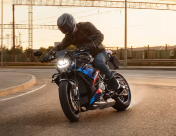 BMW M 1000 R M Competition '2022–24