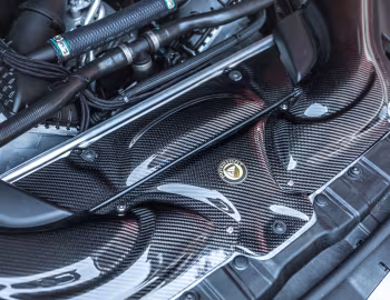 Bajo el capó Manhart MH5 GTR (F90) '2021