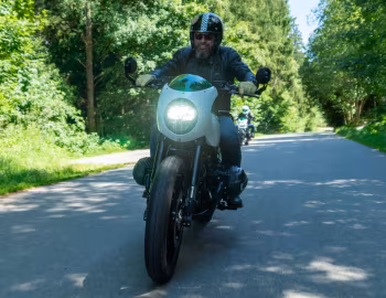 BMW R12 "The Speed Sister" von WOIDWERK '2025