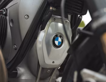Sous la capuche BMW R20 Concept '05.2024