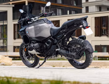 BMW R 1300 GS Adventure Dark Edition [France] '2026