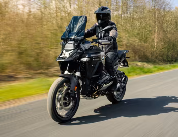 BMW R 1300 GS Adventure Dark Edition [France] '2026