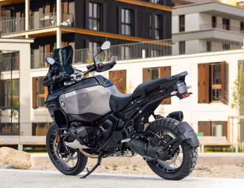 BMW R 1300 GS Adventure Dark Edition [France] '2026