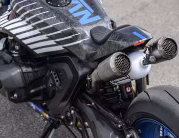BMW Motorrad BMW R 1300 R "TITAN" '2025