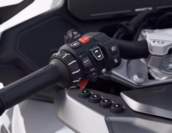BMW R 1300 RT "Basic" '2025–pr.