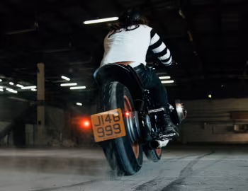 BMW R 18 "Il Leone Edition" by Greg Mansell & Custom Bike Steve '2020