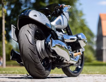 BMW R 18 Roadster by Inchcape Wrocêaw '2022