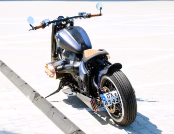 BMW R 18 The Great Wave by Team Długołęka & UNIKAT Motorworks '2022