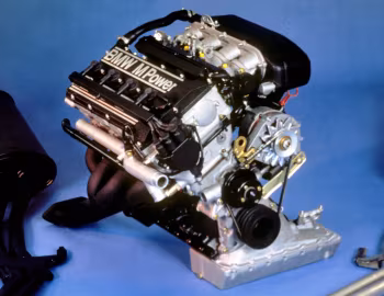 BMW S14 B23