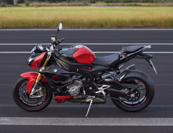 BMW S 1000 R (K 47) '2016–19