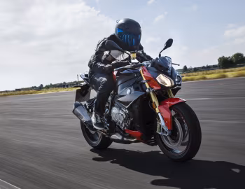BMW S 1000 R (K 47) '2016–19