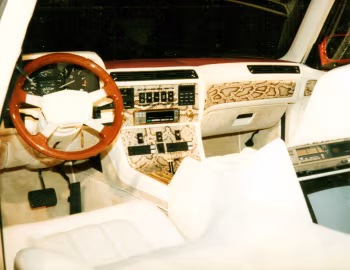 Panel frontal Steefson Car BMW 732i (E23) '1986