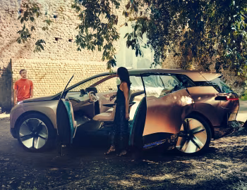 BMW Vision iNEXT '09.2018