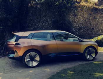 BMW Vision iNEXT '09.2018
