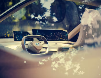 Интерьер BMW Vision iNEXT '09.2018