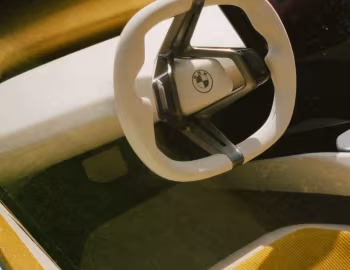 Интерьер BMW Vision Neue Klasse '09.2023